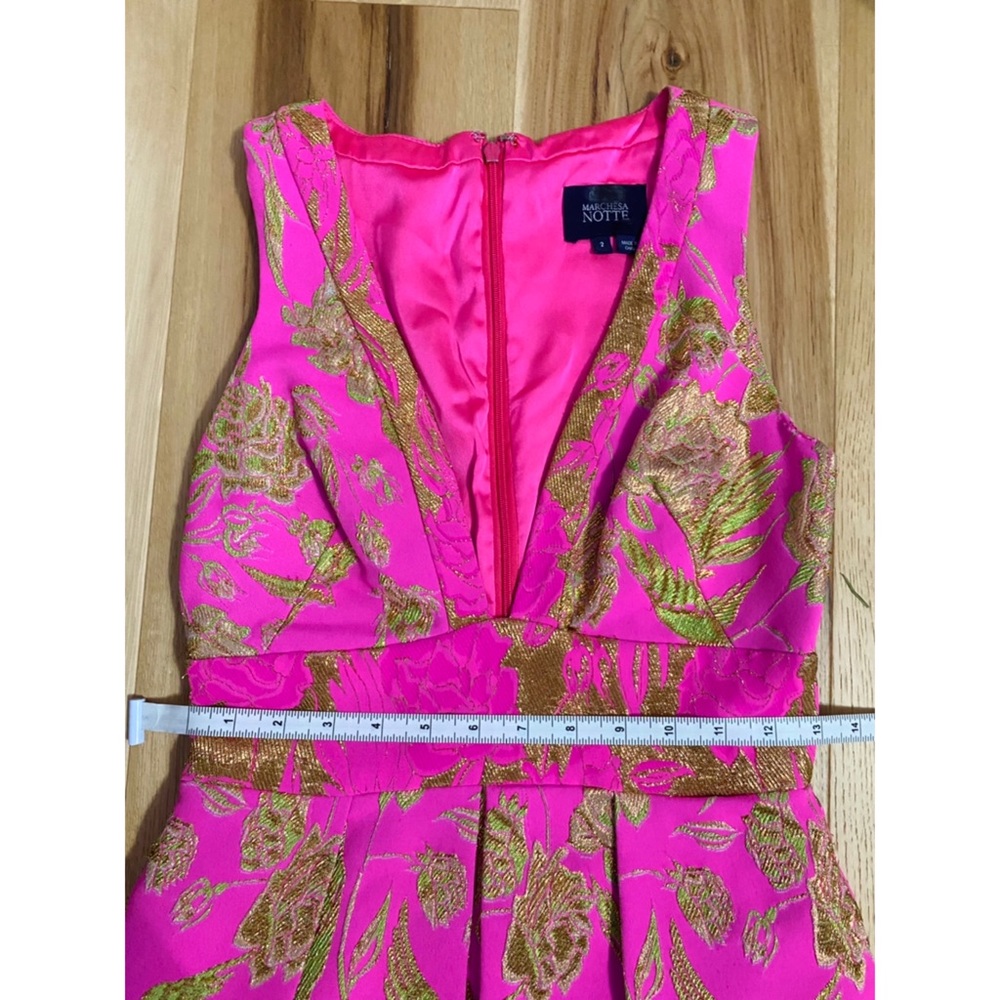 Marchesa Notte V Neck Metallic Floral Dress sz 2 - Picture 15 of 15
